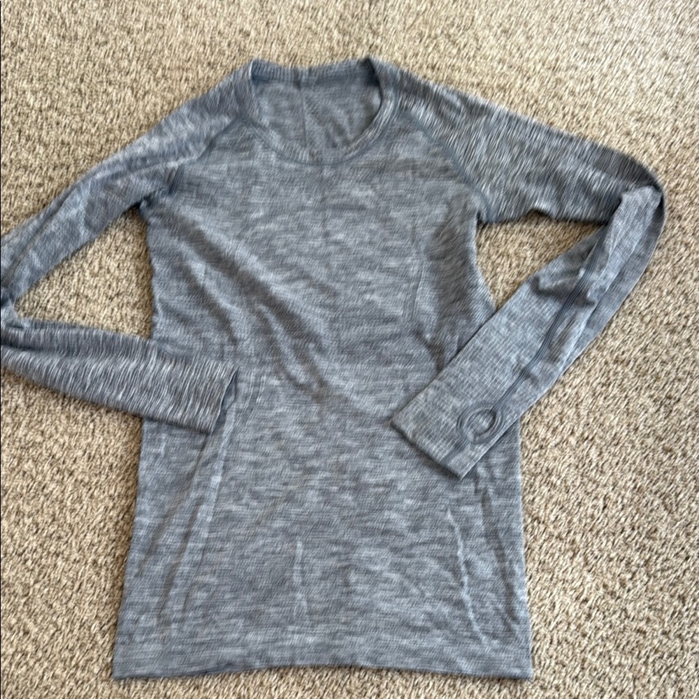 Lululemon run swift Gray Long Sleeve Top